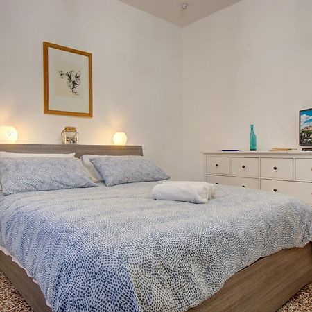 דירות וולטרה Casa Emilia מראה חיצוני תמונה