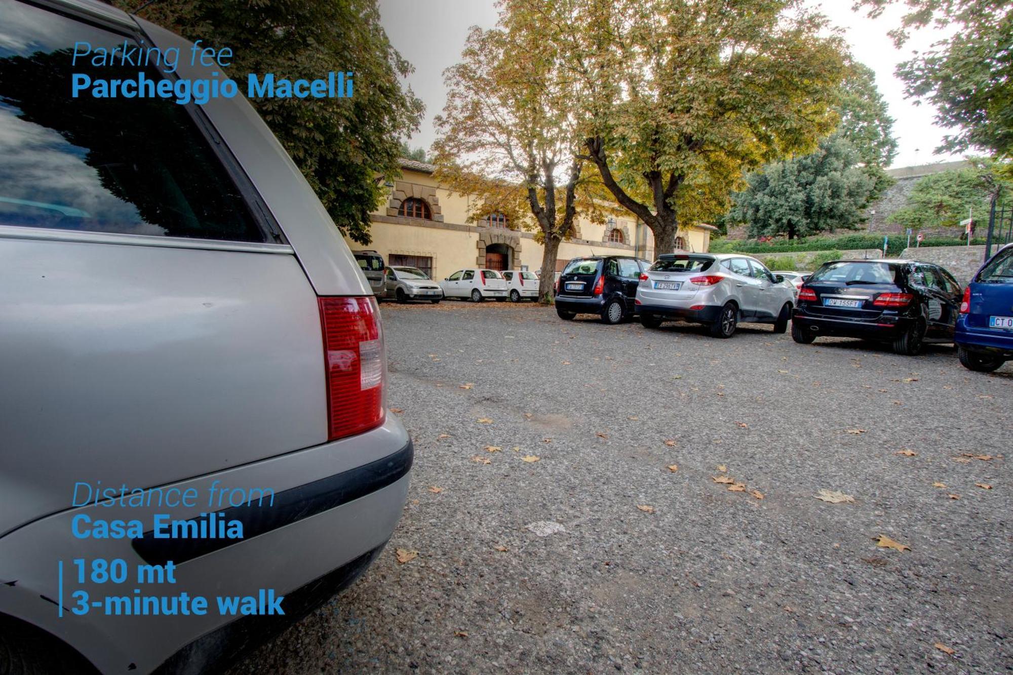 דירות וולטרה Casa Emilia מראה חיצוני תמונה